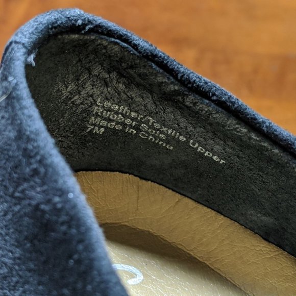 🎉HP!!🎉🎉 Splendid Suede and Felt Slip-on Shoes - Picture 7 of 7